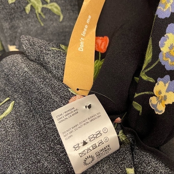 NEW Reformation Reza Floral Long Sleeve Midi Dress In Night Bloom Size 2 - Picture 14 of 16